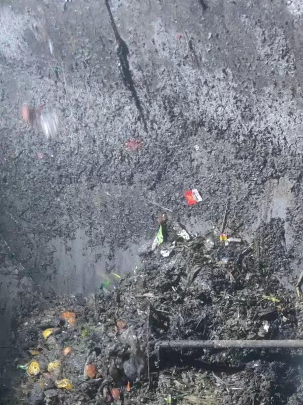 宁江污水池清理