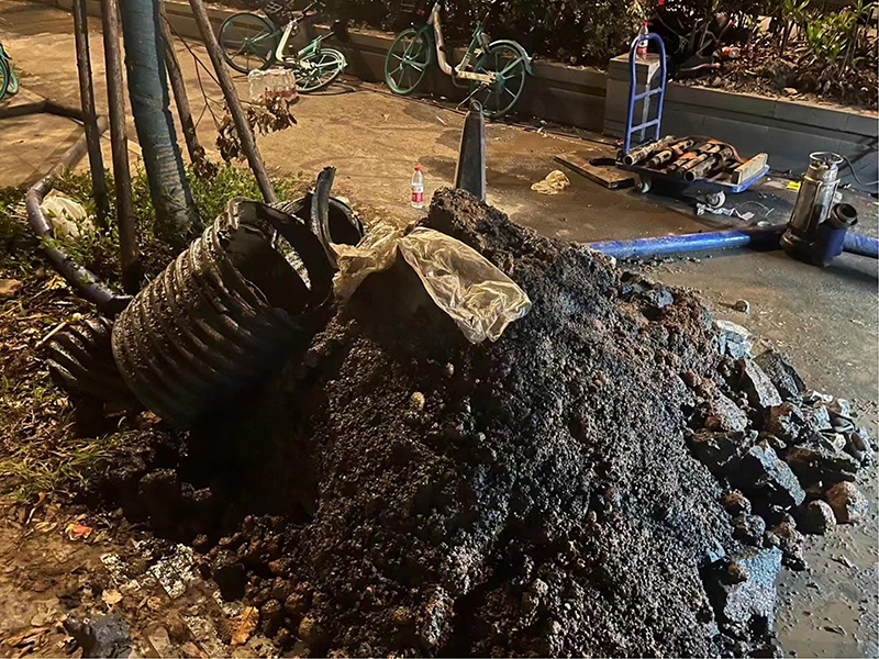 宁江本地下水道疏通师傅，不通不收费【距您500米】